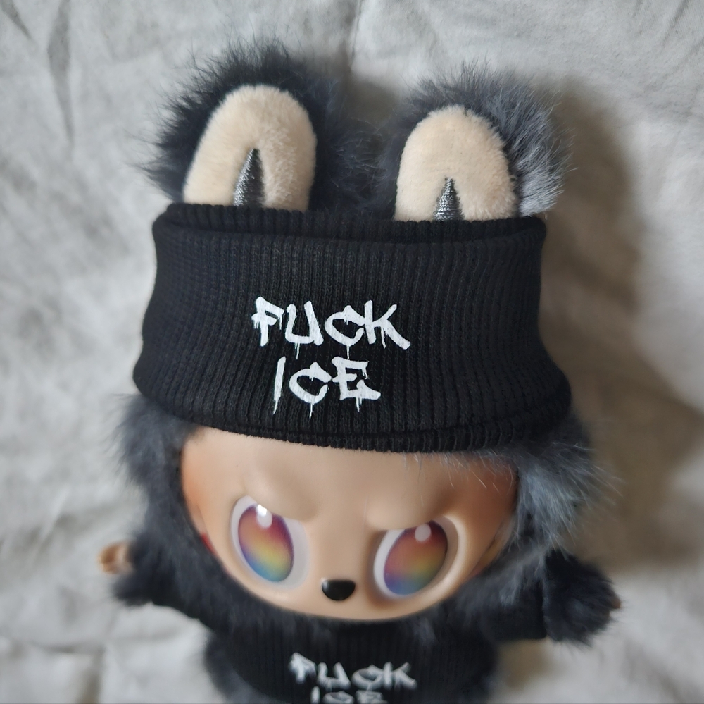 Abolish ice 2 pc Labubu Big Into Energy Hat + Outfit Set Black Beanie + Shirt - Picture 9 of 9